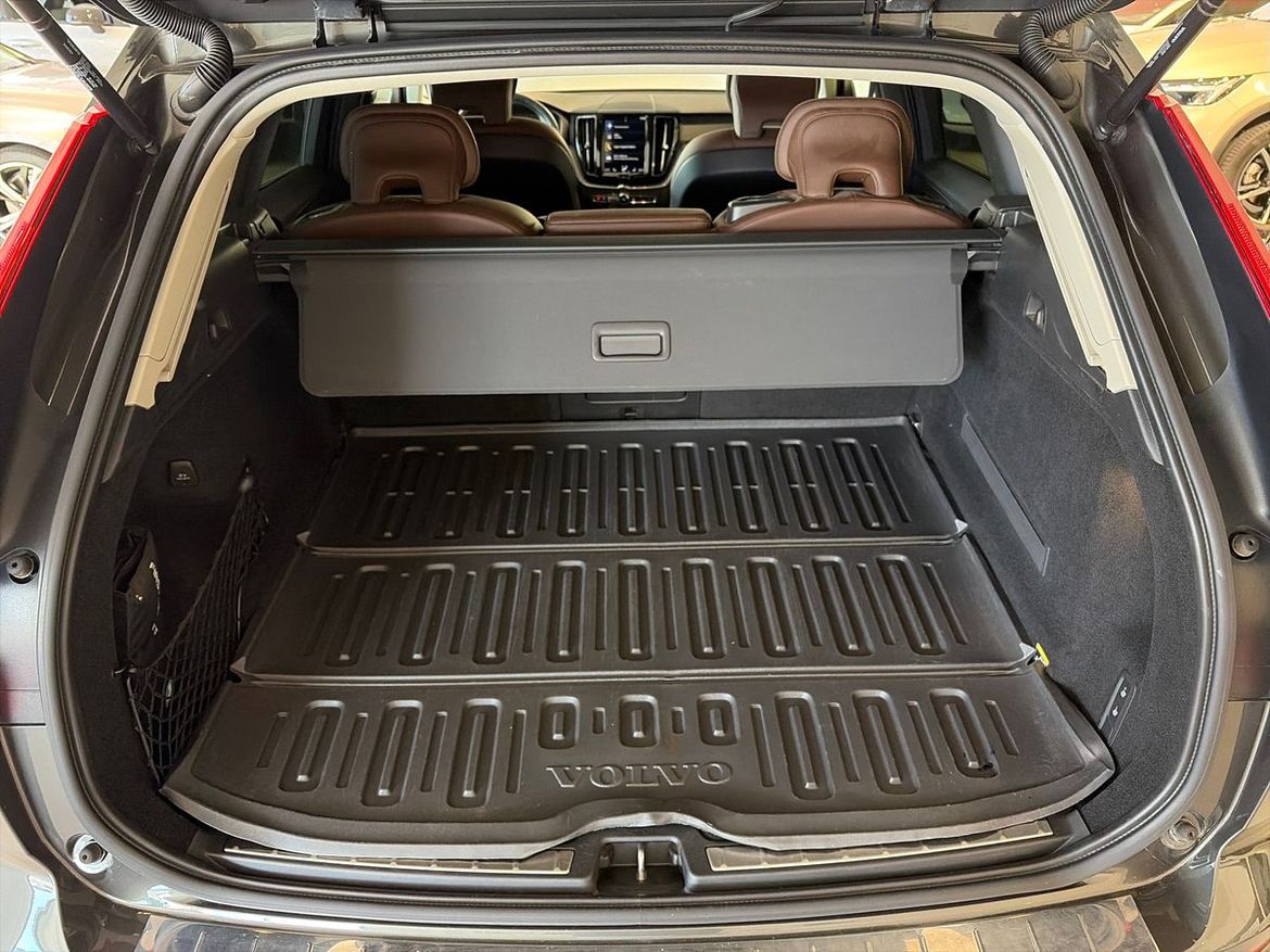 Volvo XC60 2019 - miniatyr 15