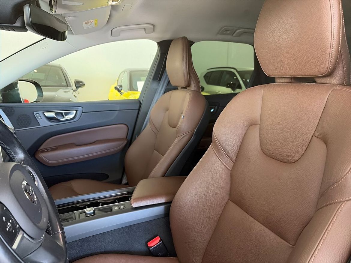 Volvo XC60 2019 - miniatyr 10