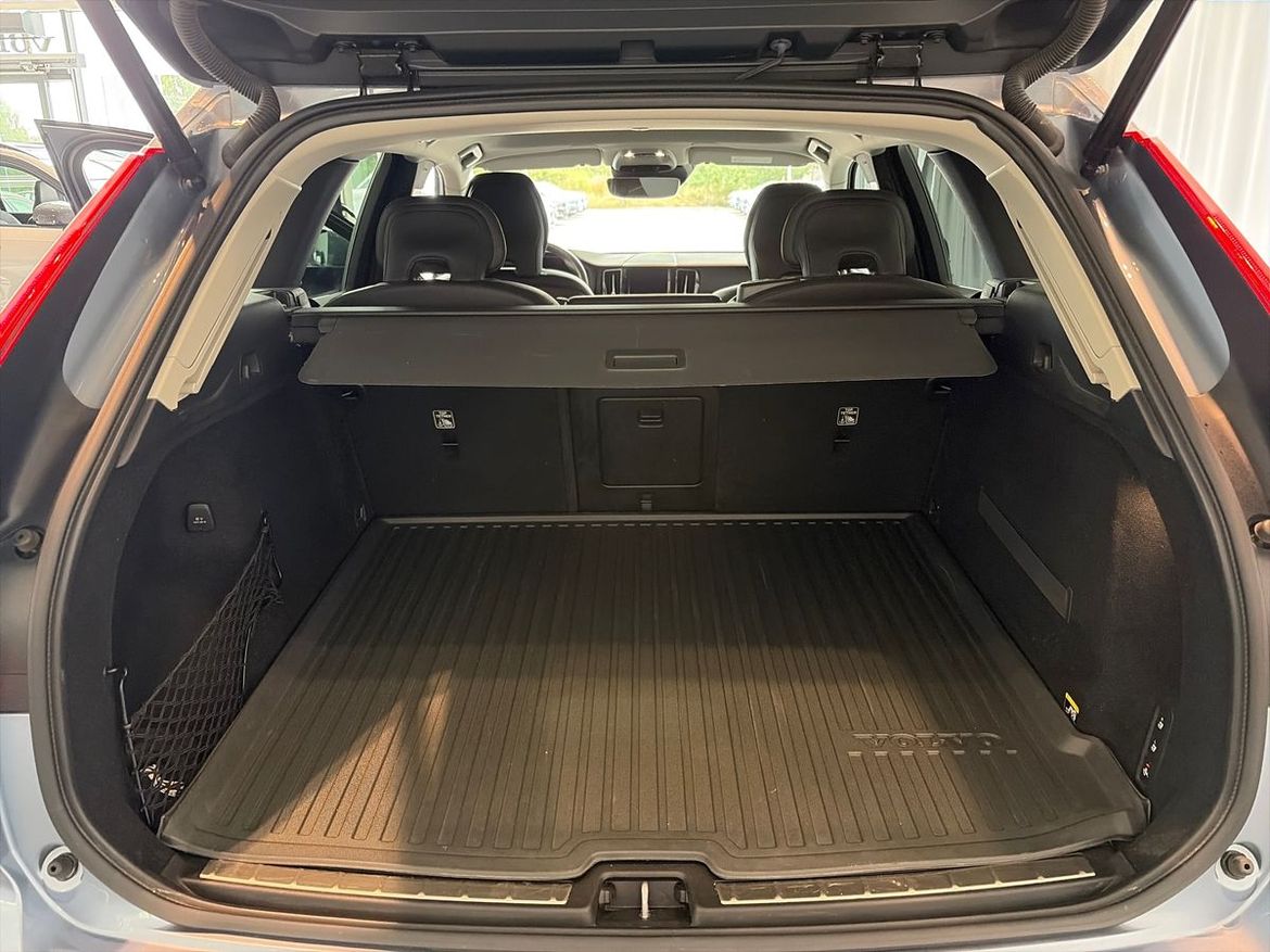 Volvo XC60 2019 - miniatyr 6