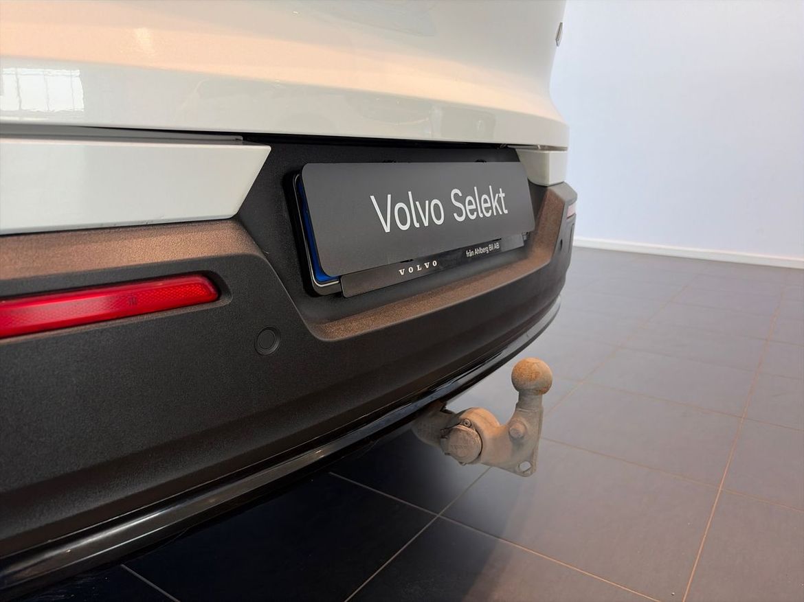 Volvo XC40 2023 - miniatyr 18