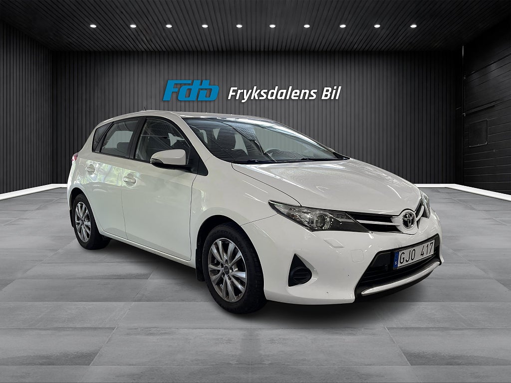 Toyota Auris 2013 - miniatyr 7