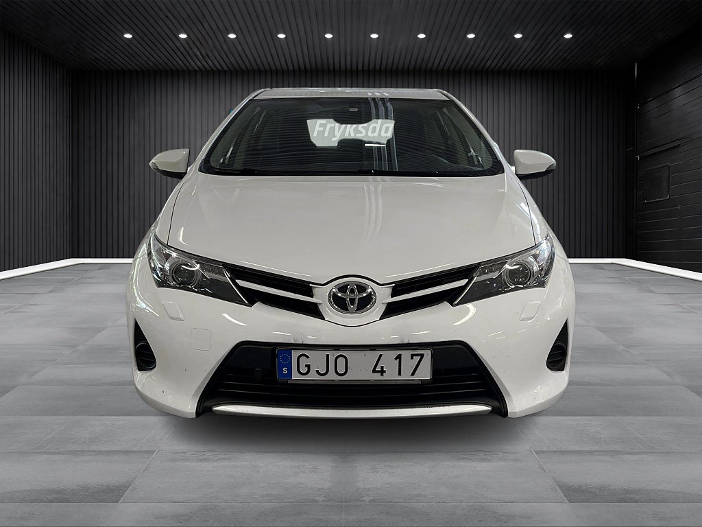 Toyota Auris 2013 - miniatyr 8