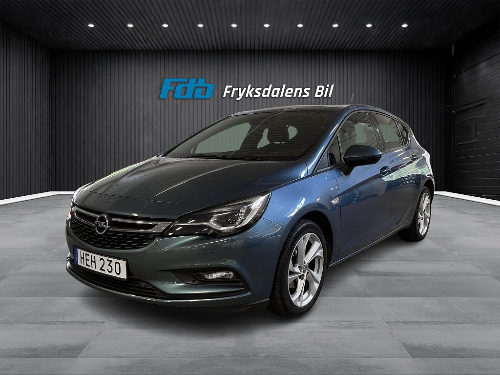 Opel Astra 2017 - bild 1 av 16
