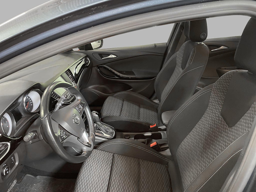 Opel Astra 2017 - miniatyr 9