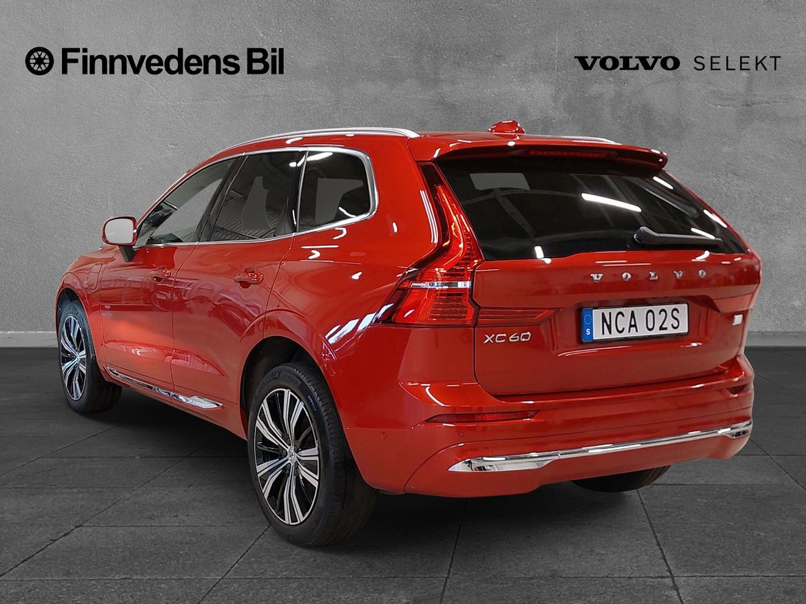 Volvo XC60 2023 - miniatyr 3