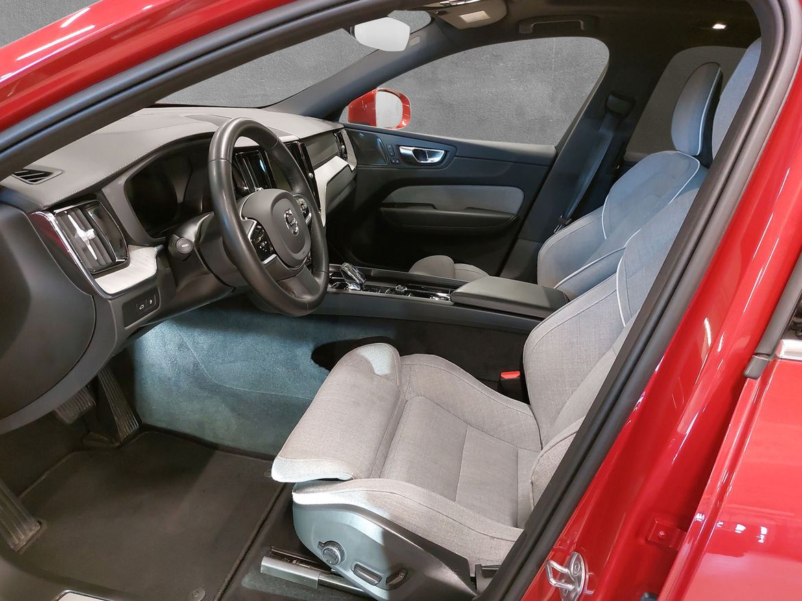 Volvo XC60 2023 - miniatyr 5