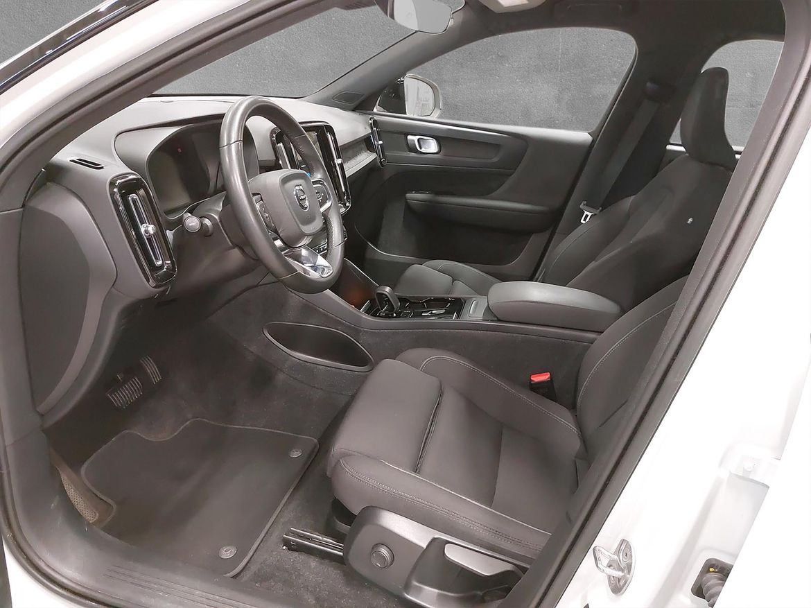 Volvo XC40 2023 - miniatyr 5