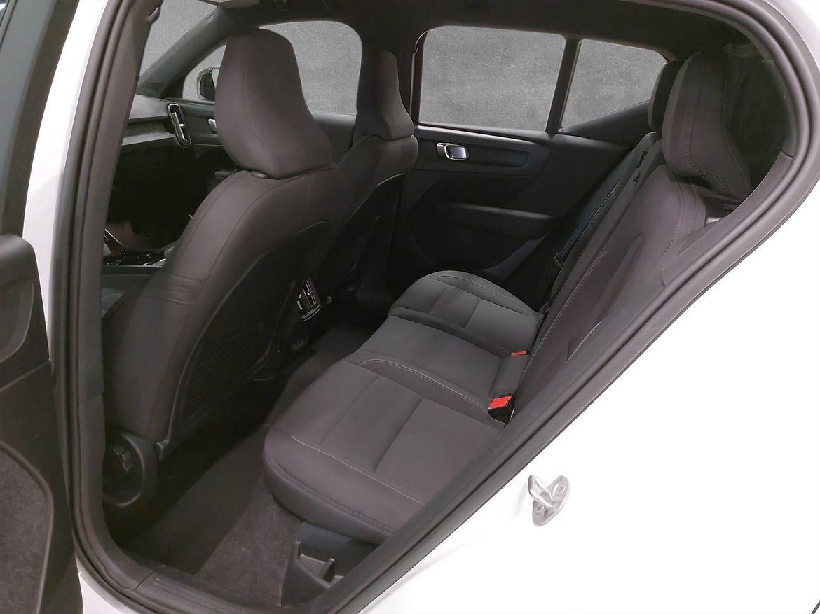 Volvo XC40 2023 - miniatyr 6