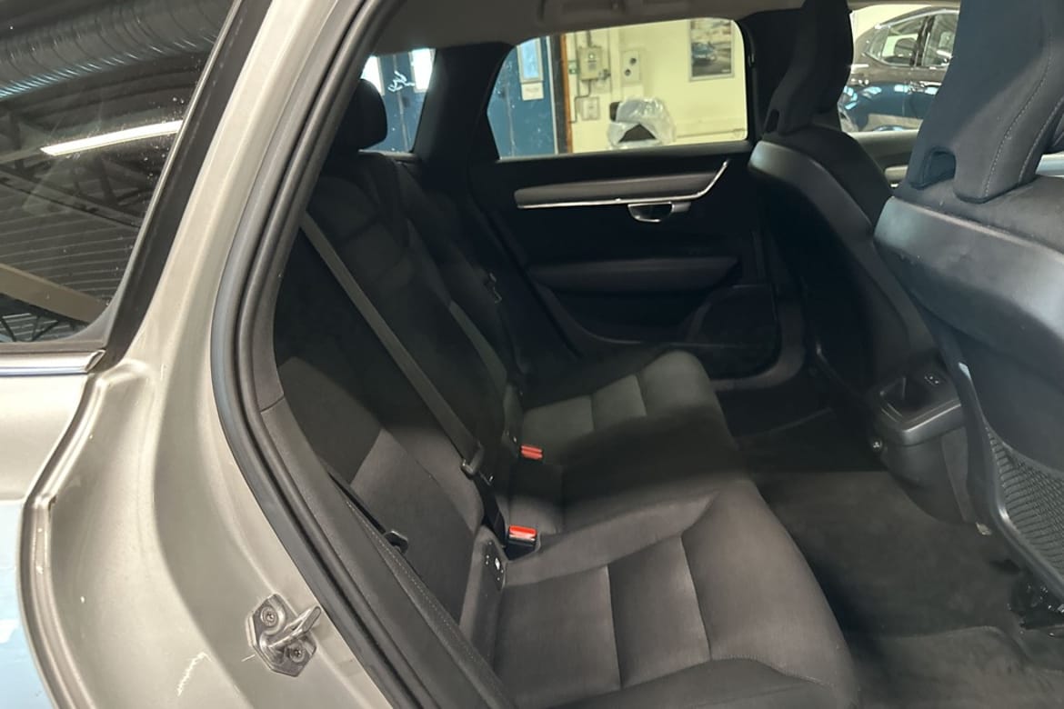 Volvo V90 2019 - miniatyr 17