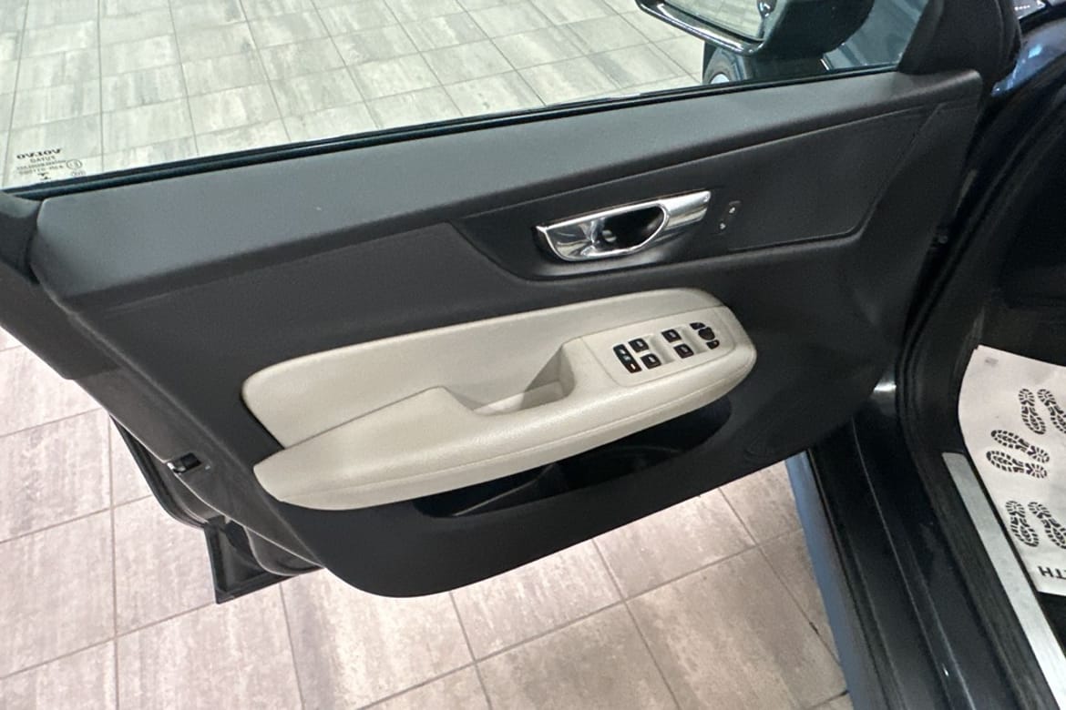 Volvo V60 2020 - miniatyr 7