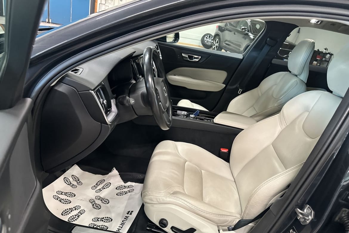 Volvo V60 2020 - miniatyr 8