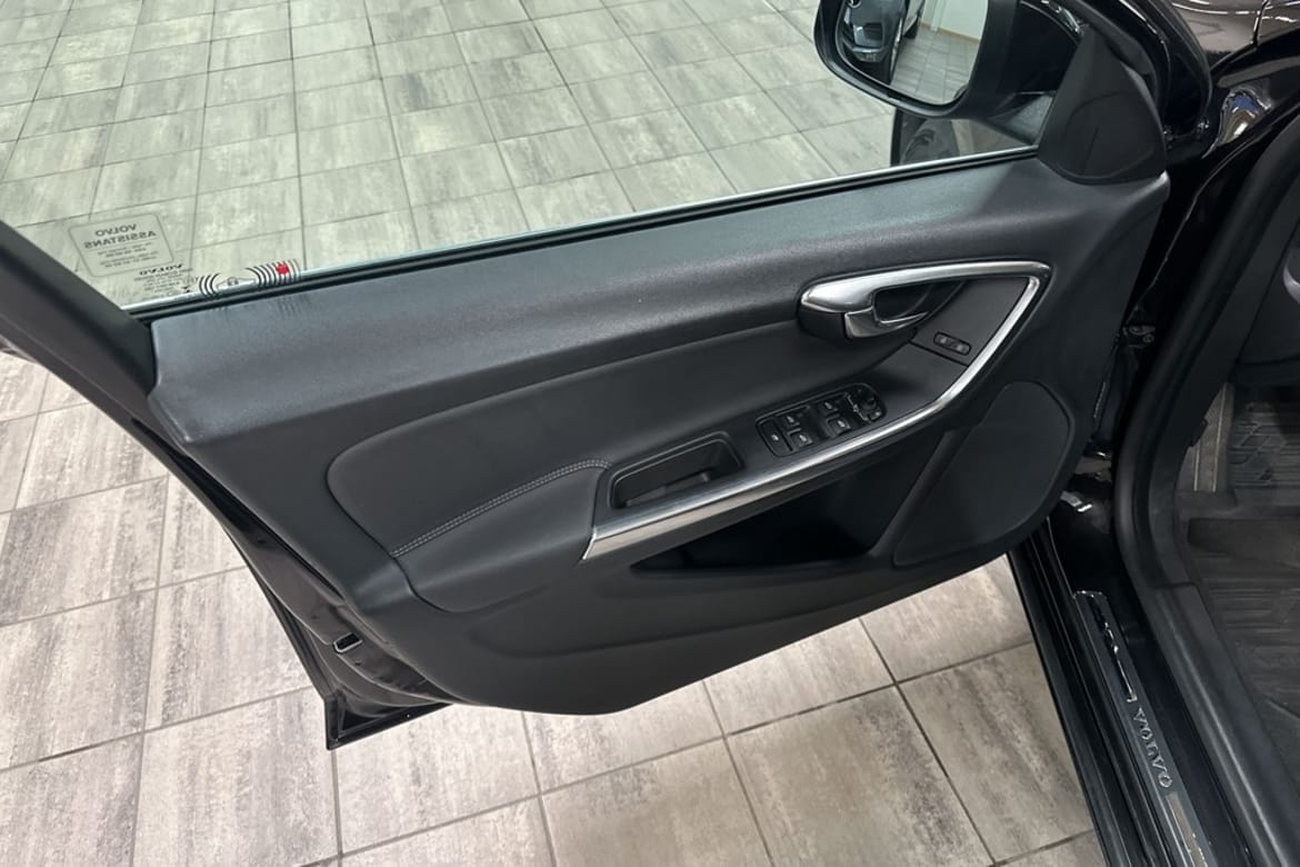 Volvo V60 2014 - miniatyr 7