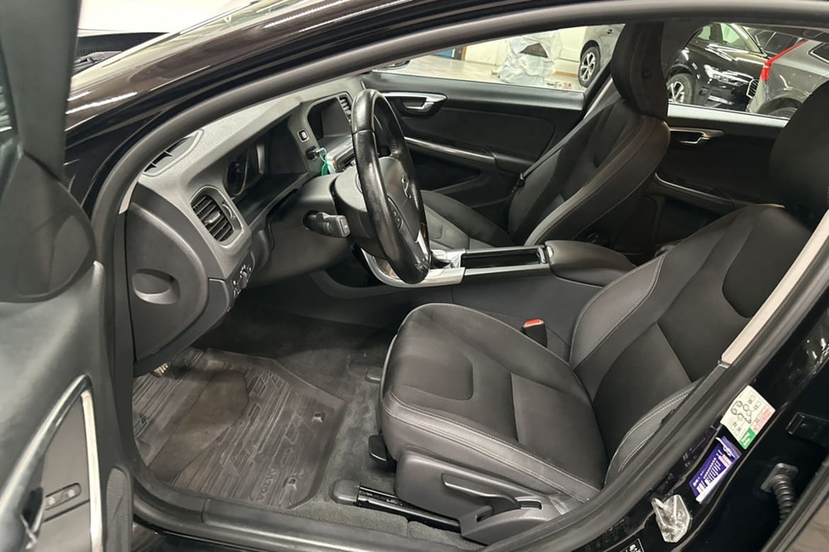 Volvo V60 2014 - miniatyr 8