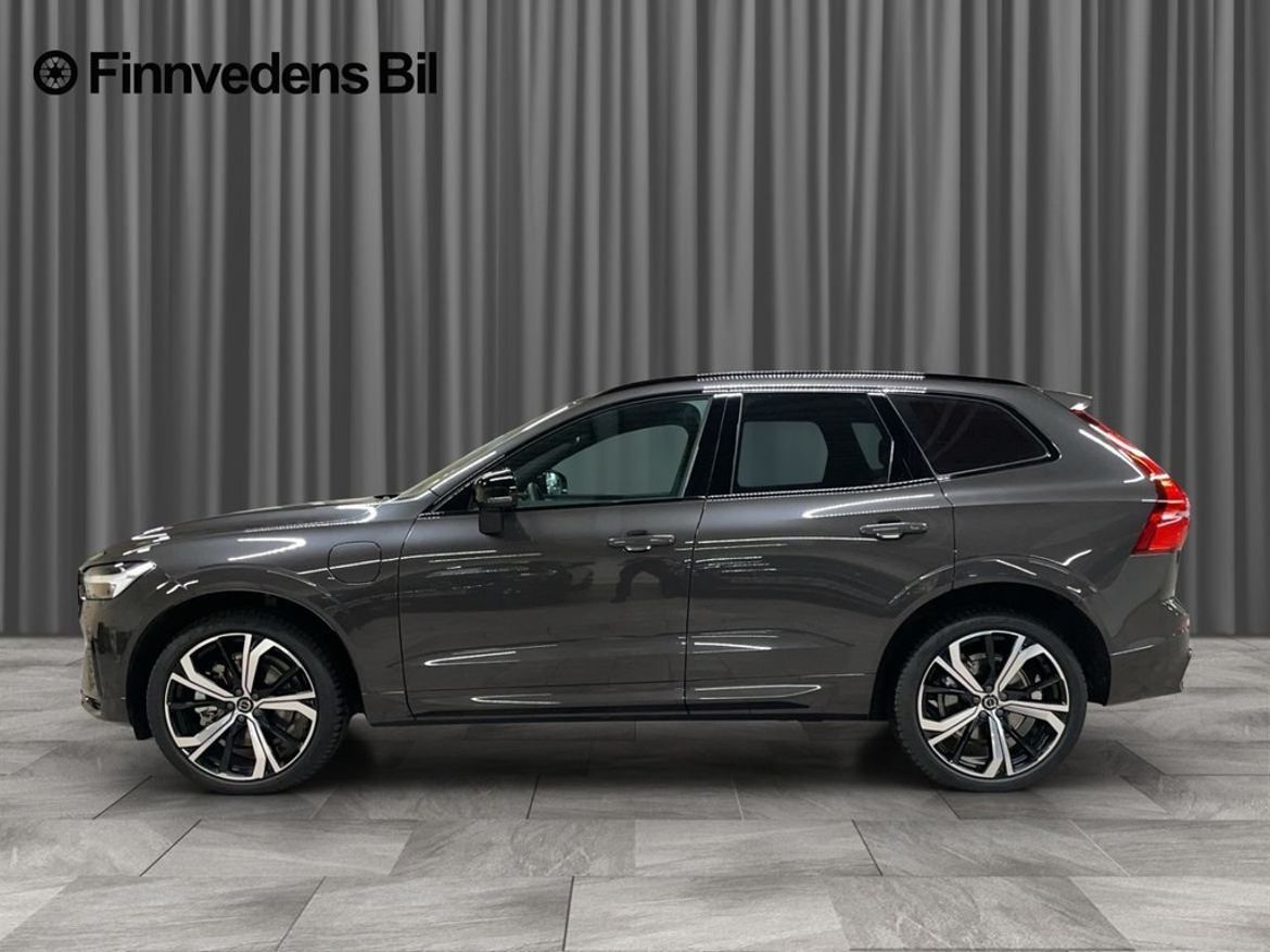 Volvo XC60 2025 - miniatyr 2