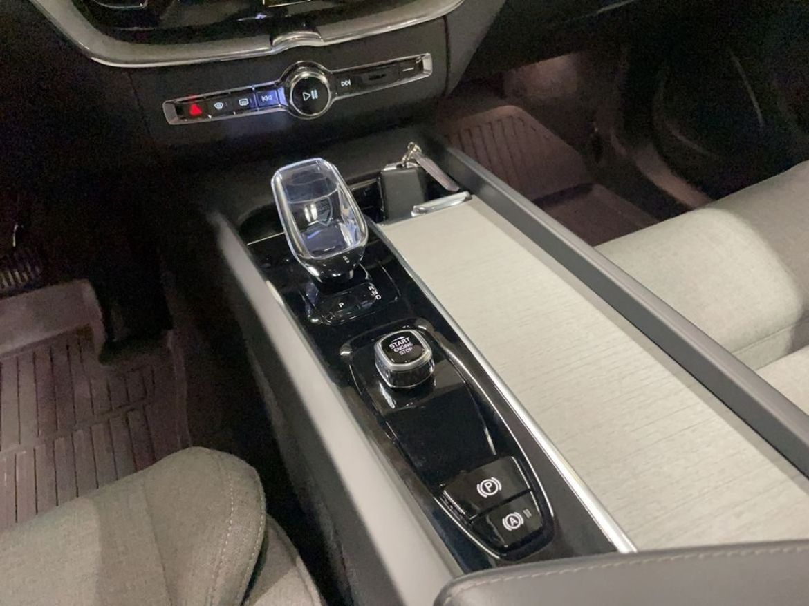 Volvo XC60 2025 - miniatyr 15