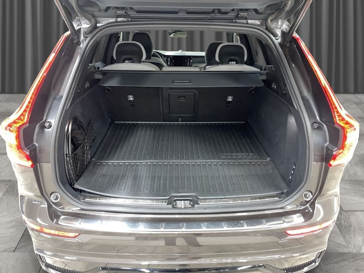 Volvo XC60 2025 - miniatyr 7