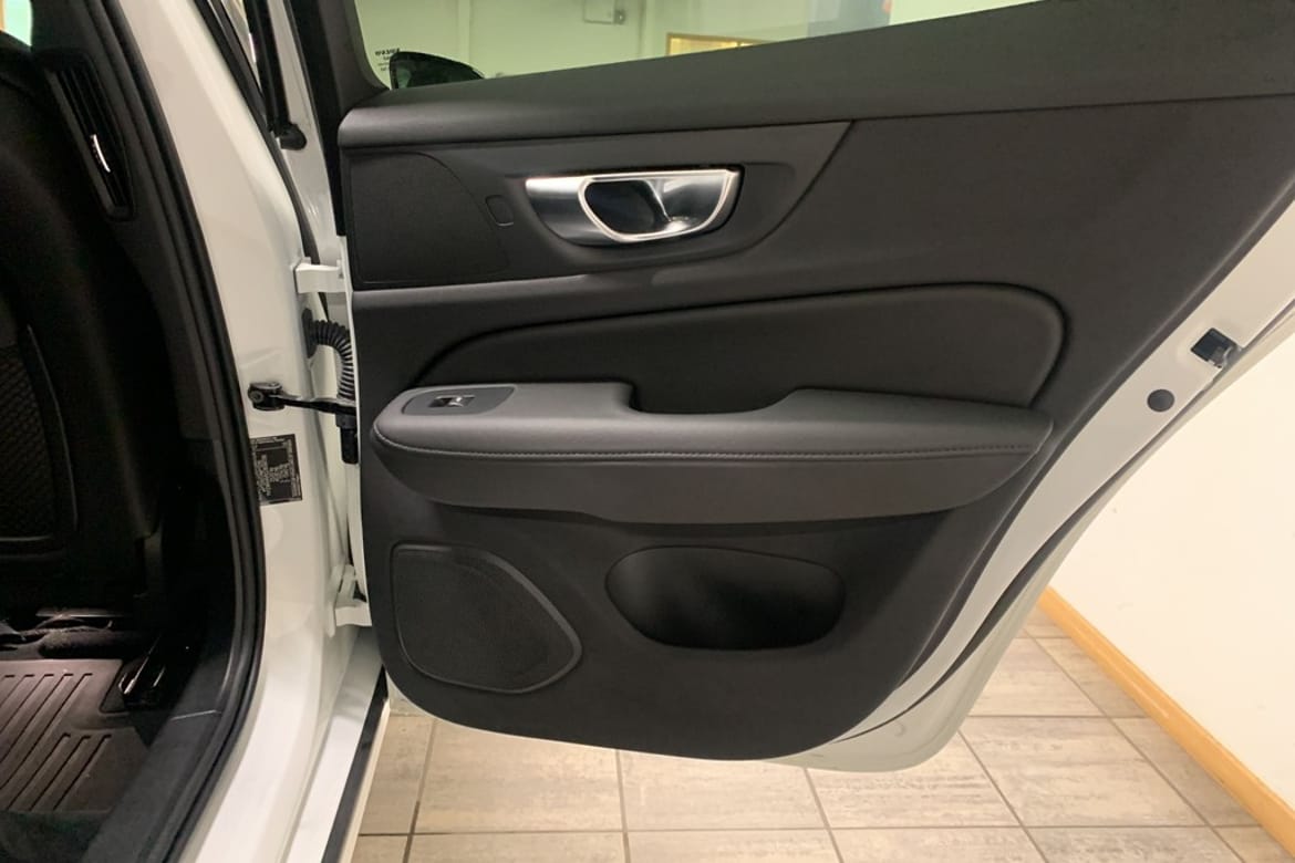 Volvo V60 2025 - miniatyr 10