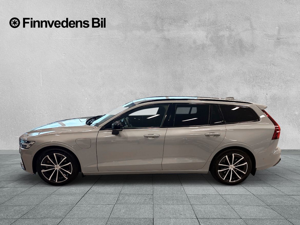 Volvo V60 2025 - miniatyr 2
