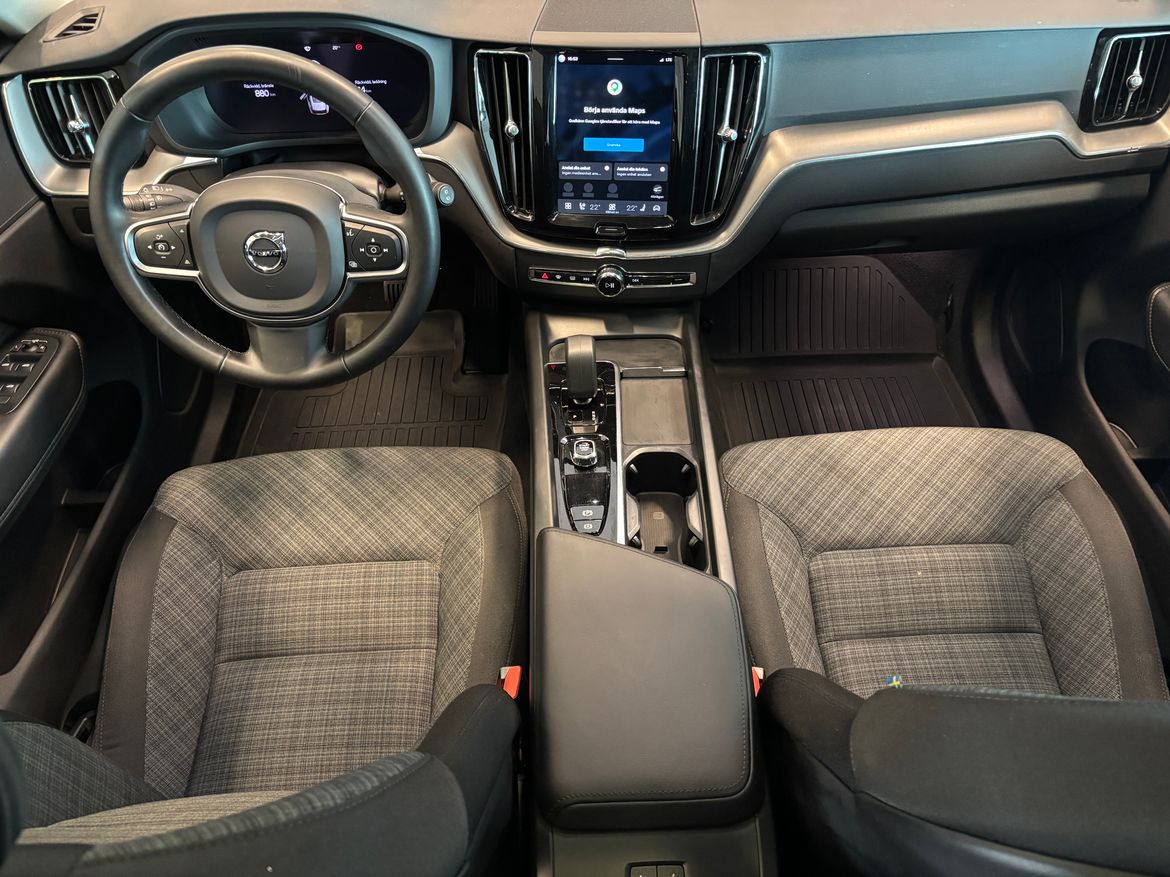 Volvo XC60 2025 - miniatyr 7