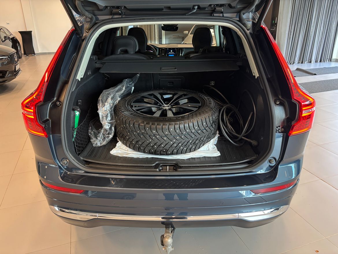 Volvo XC60 2025 - miniatyr 10