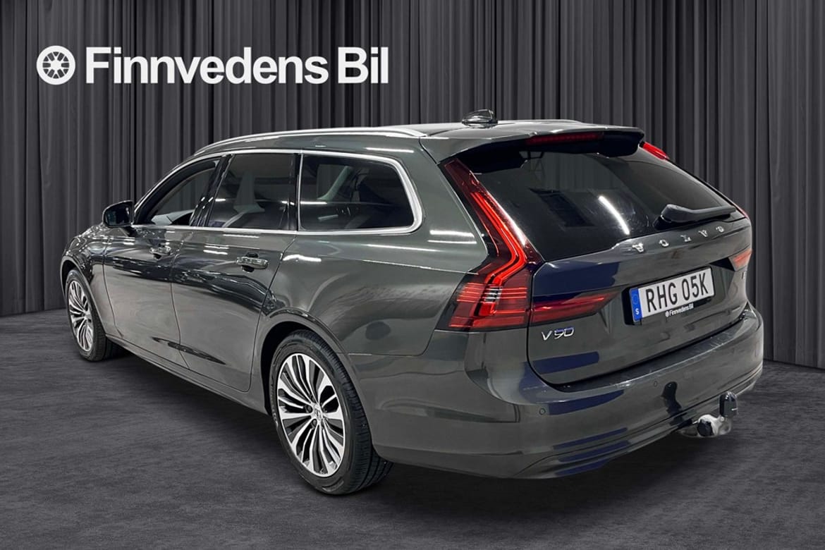 Volvo V90 2021 - miniatyr 2