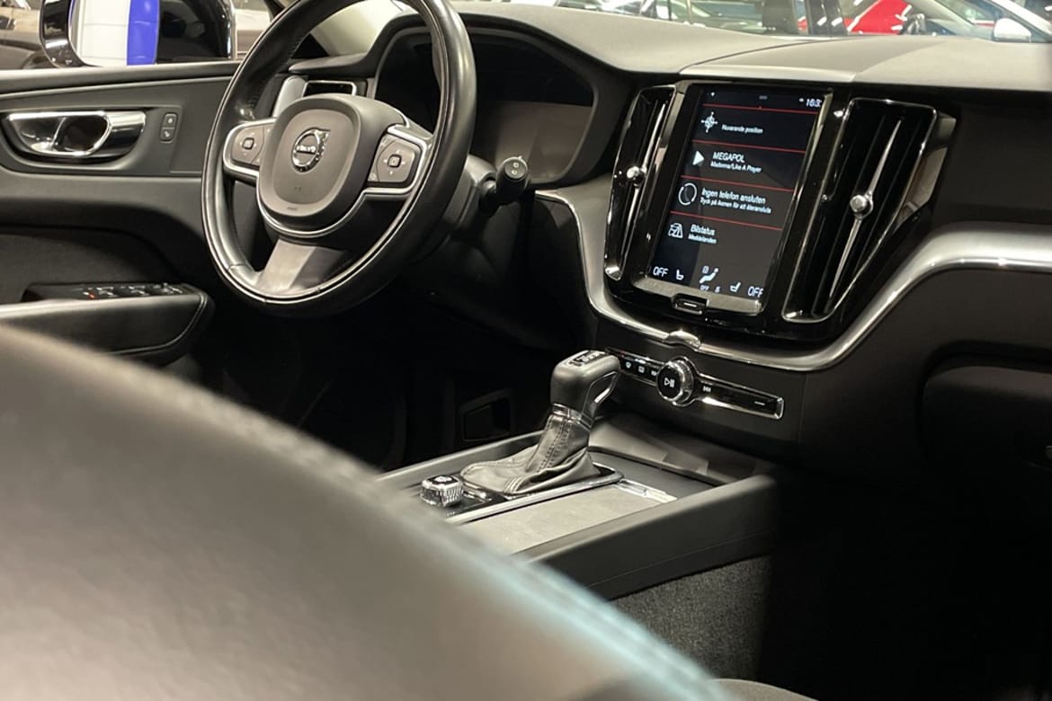 Volvo XC60 2019 - miniatyr 8