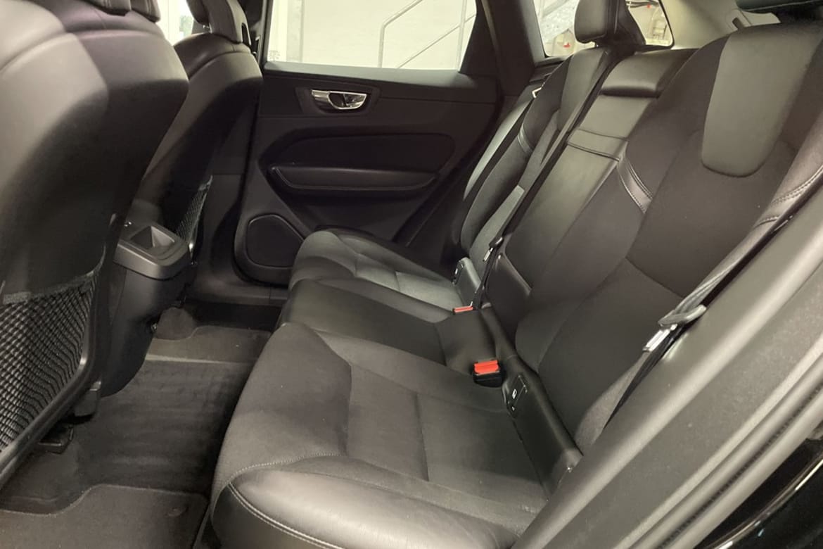 Volvo XC60 2019 - miniatyr 9