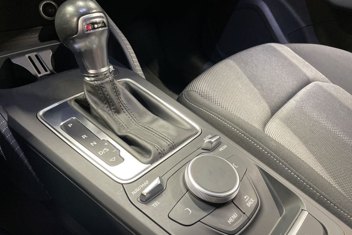 Audi Q2 2018 - miniatyr 12