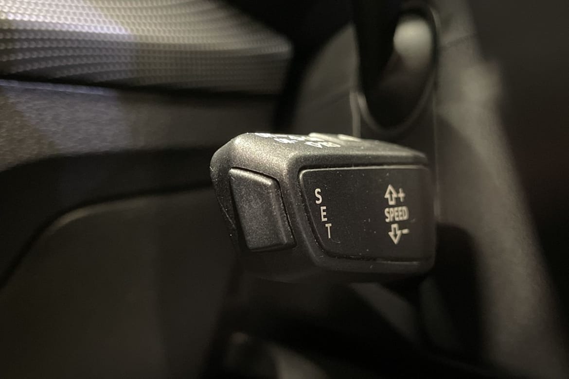 Audi Q2 2018 - miniatyr 13