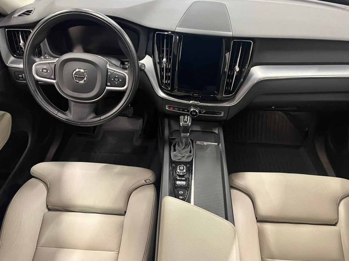 Volvo XC60 2019 - miniatyr 5