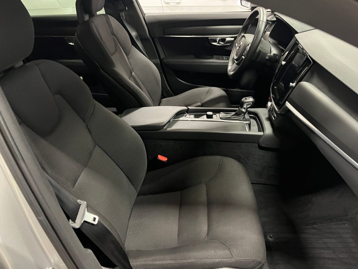 Volvo V90 2018 - miniatyr 8