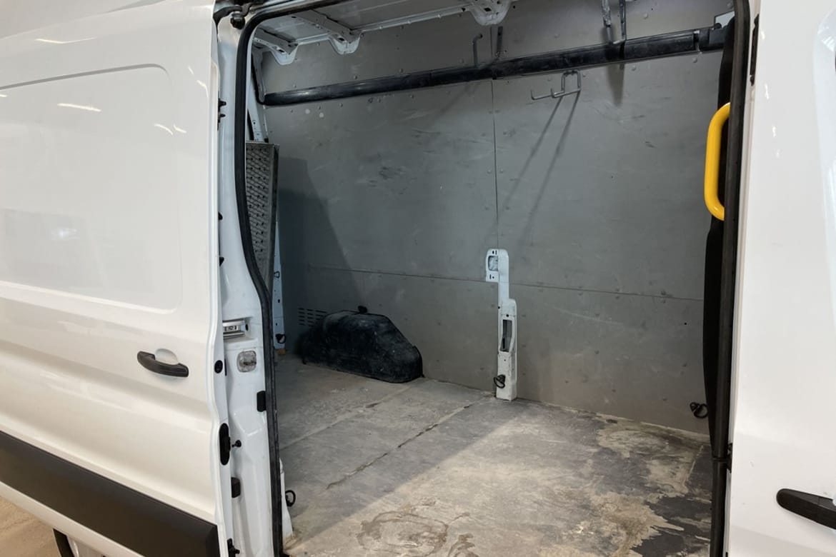Ford Transit 2021 - miniatyr 11