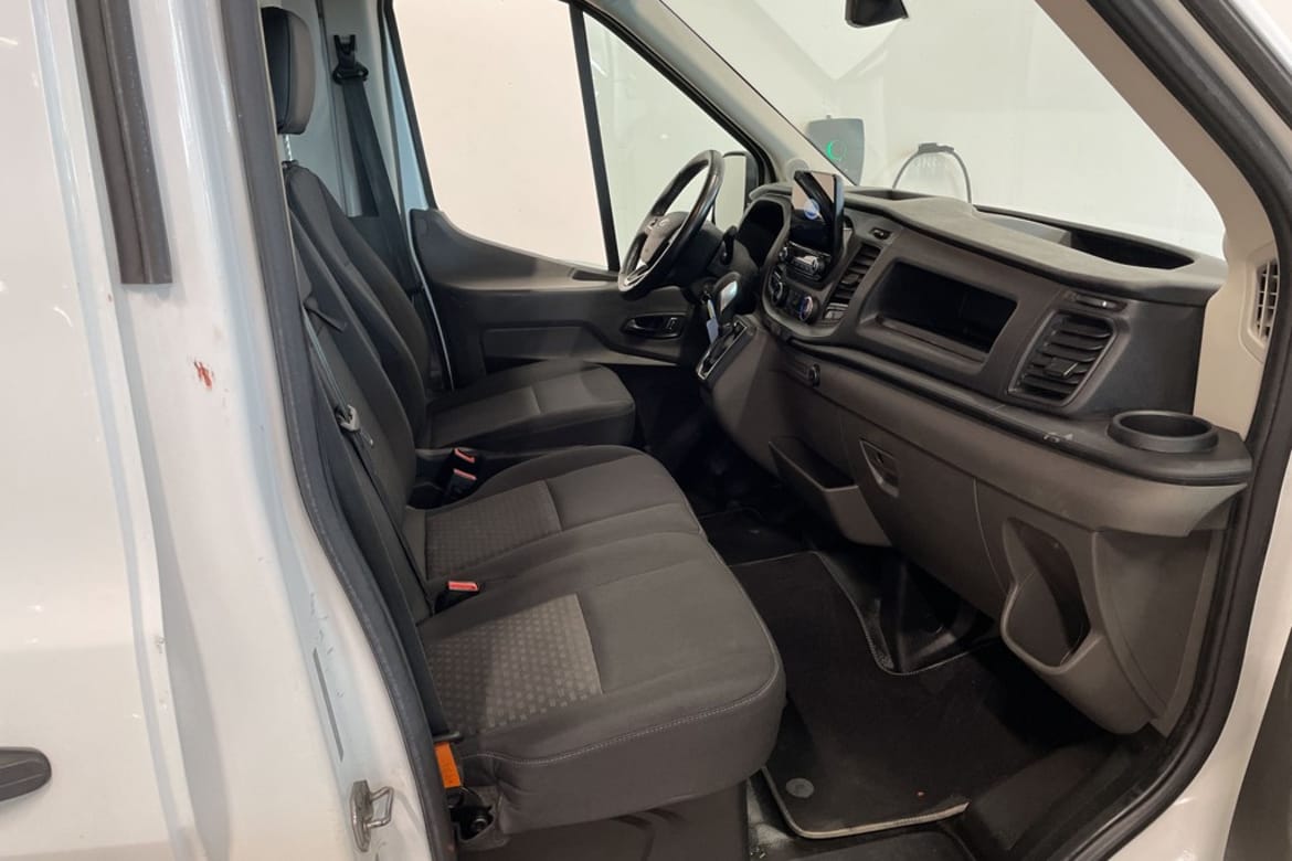Ford Transit 2021 - miniatyr 13