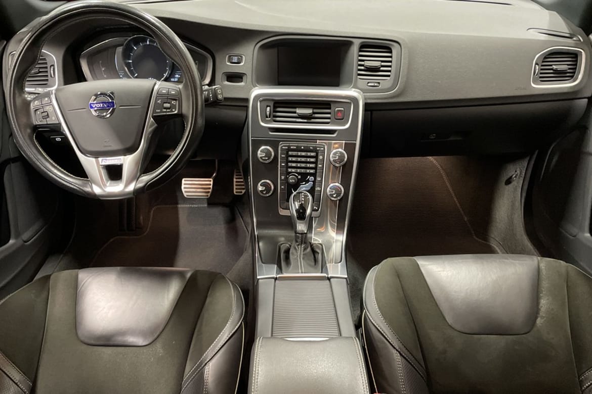 Volvo V60 2018 - miniatyr 12