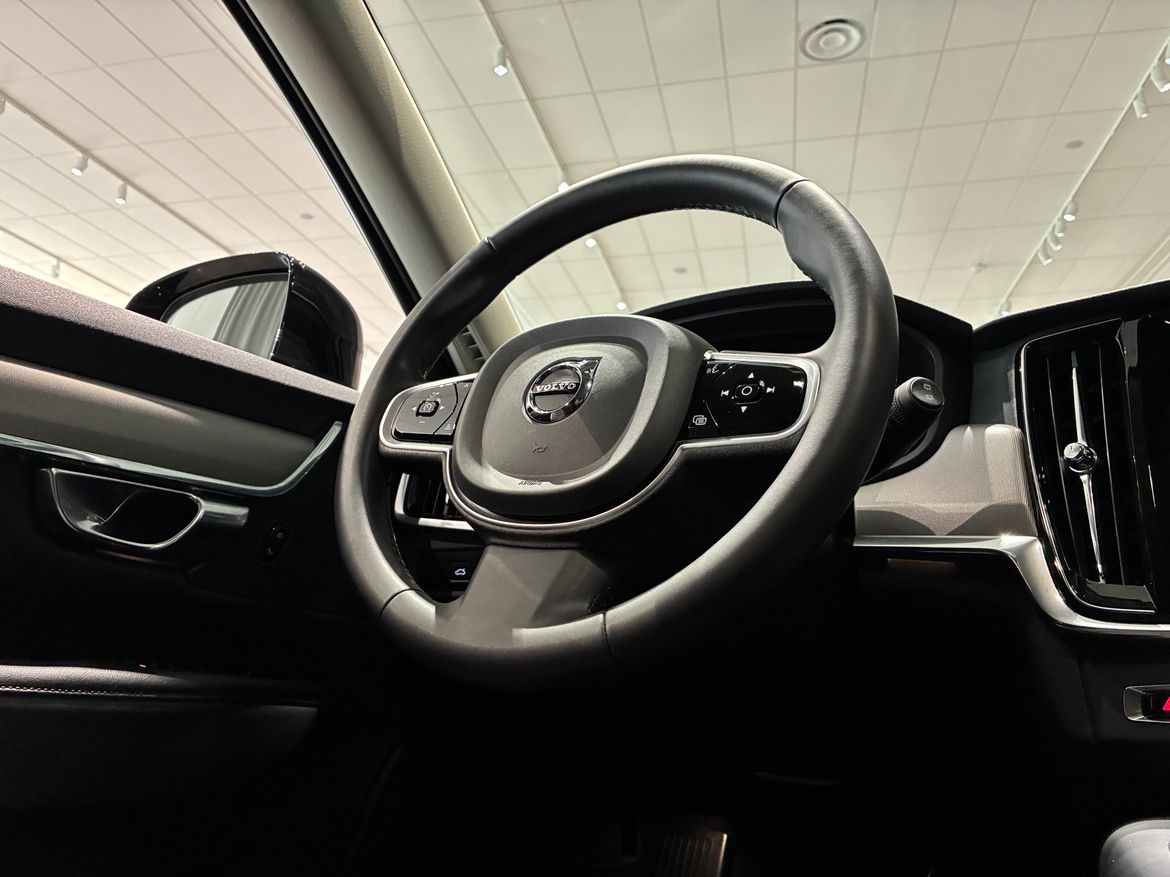 Volvo V90 2023 - miniatyr 17