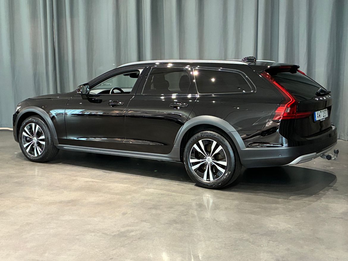 Volvo V90 2023 - miniatyr 6