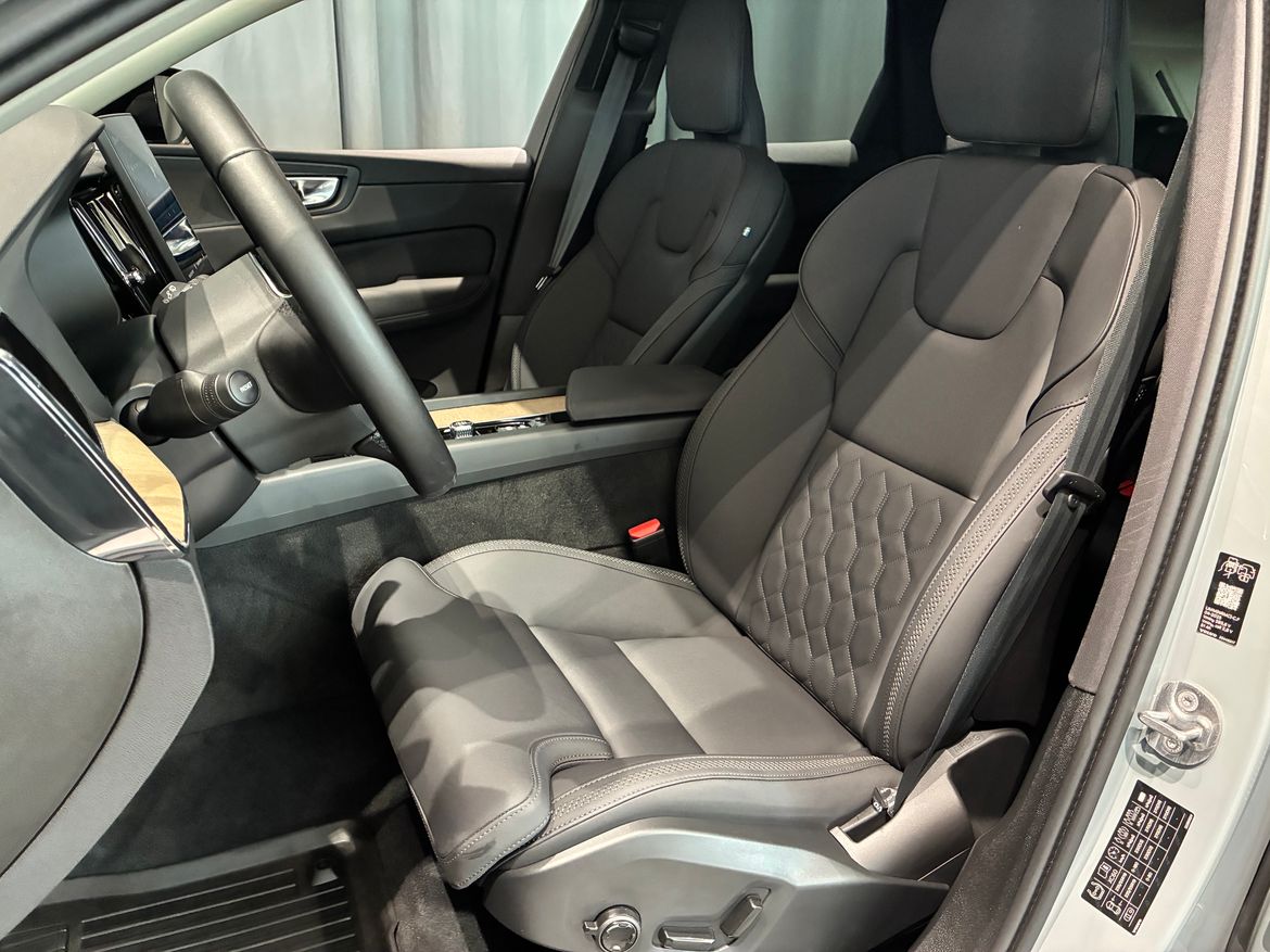 Volvo XC60 2026 - miniatyr 8