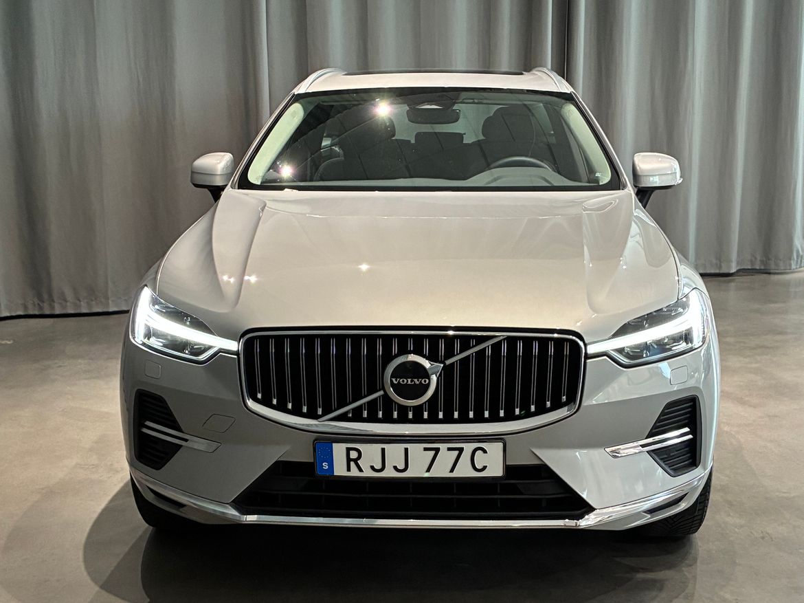 Volvo XC60 2024 - miniatyr 3