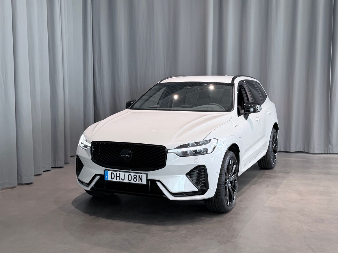 Volvo XC60 2027 - bild 1 av 11