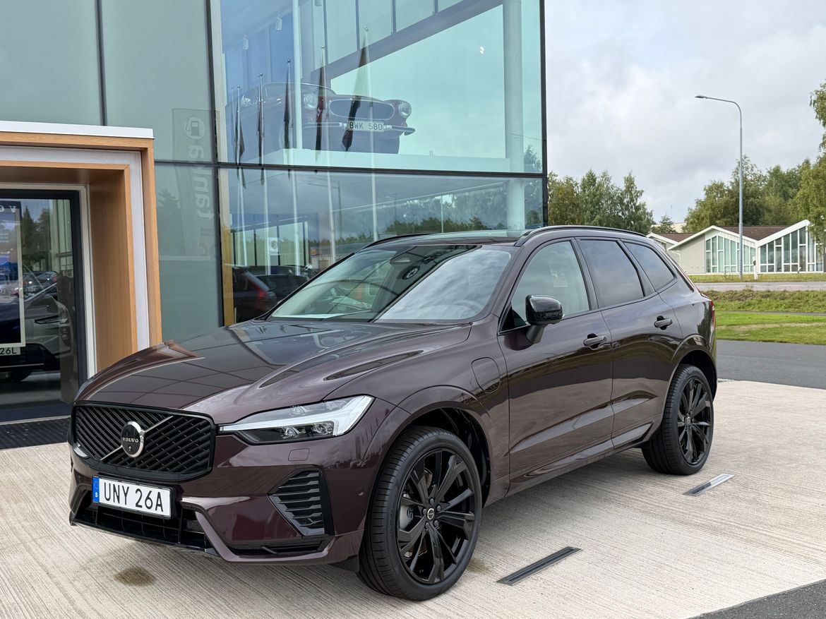 Volvo XC60 2027 - bild 1 av 7