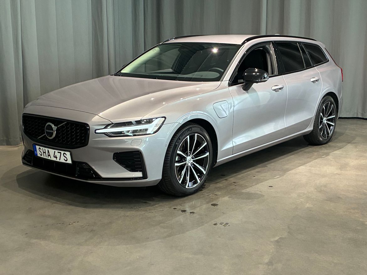 Volvo V60 2026 - bild 1 av 18