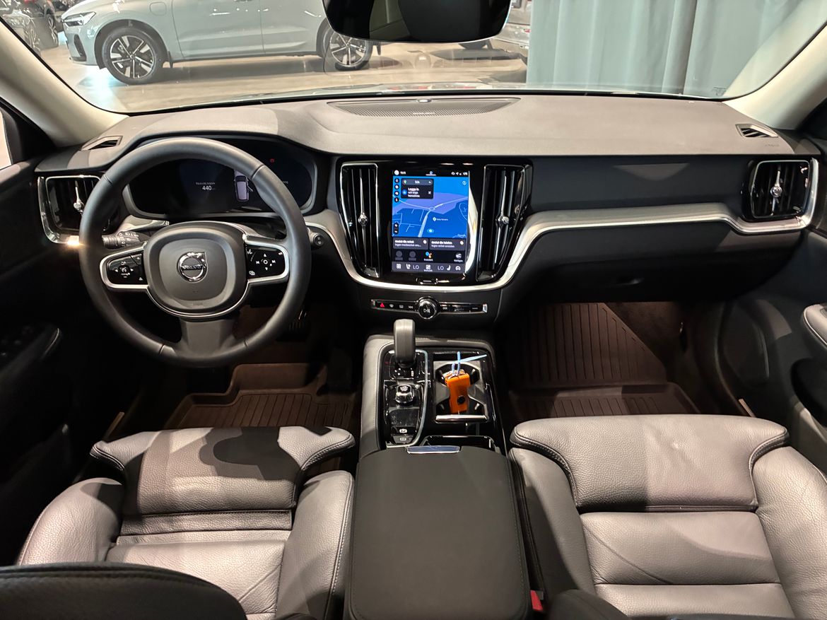 Volvo V60 2025 - miniatyr 12