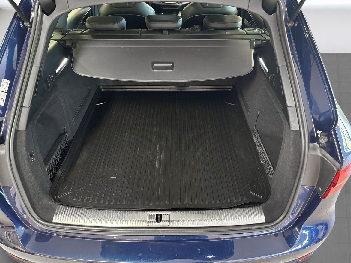 Audi A4 2016 - miniatyr 18