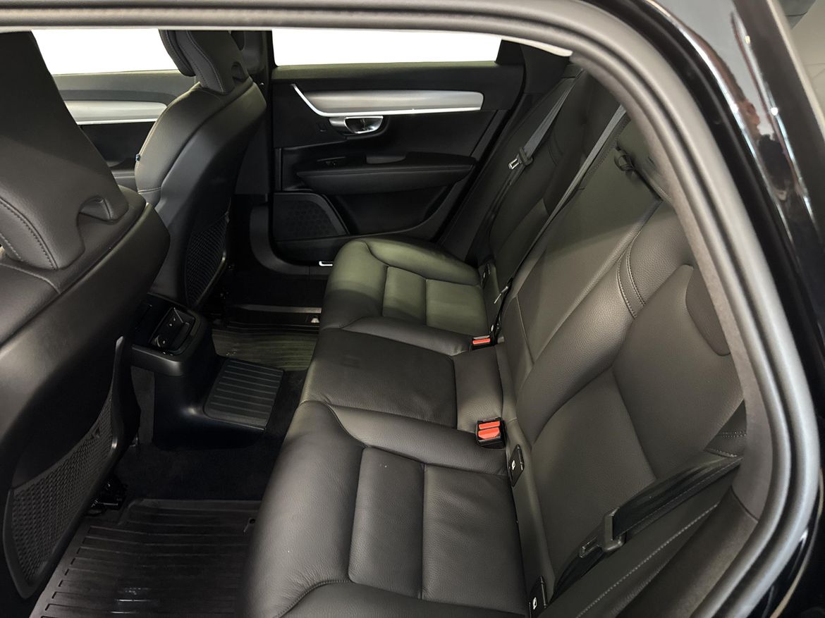 Volvo V90 2025 - miniatyr 7