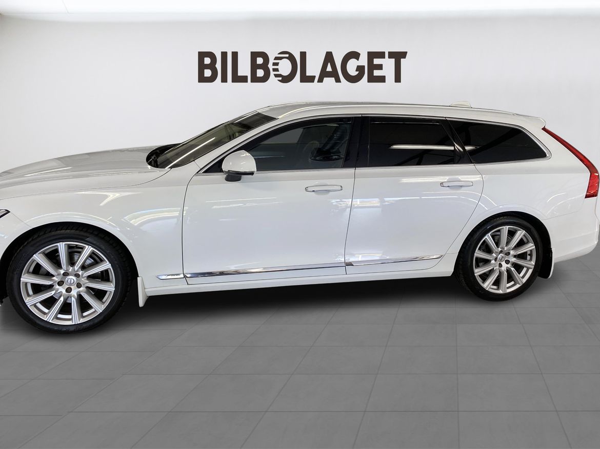 Volvo V90 2017 - miniatyr 2