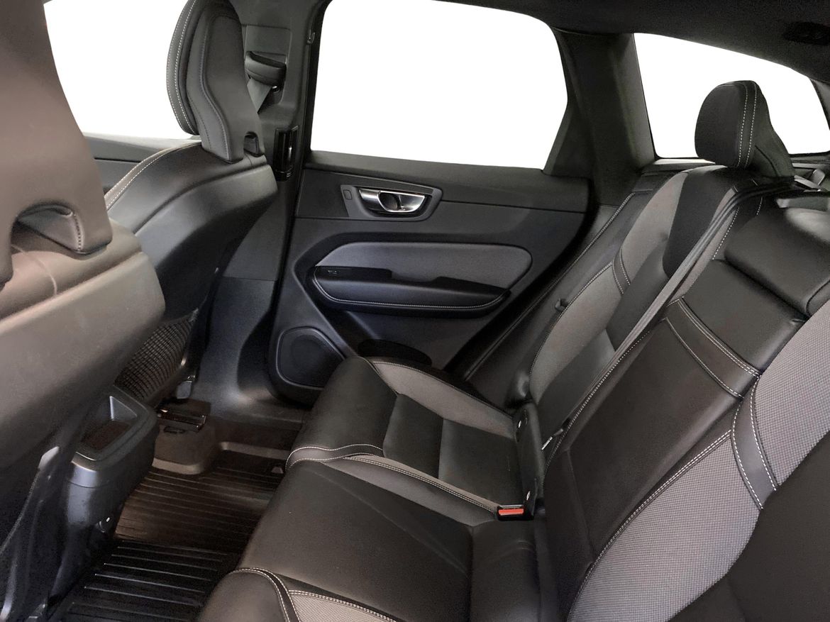 Volvo XC60 2021 - miniatyr 7