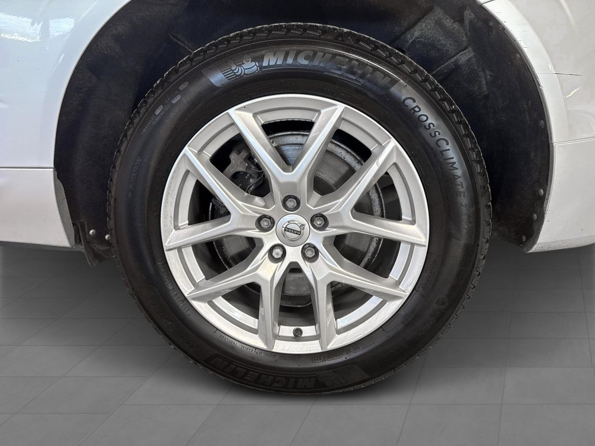 Volvo XC60 2020 - miniatyr 11