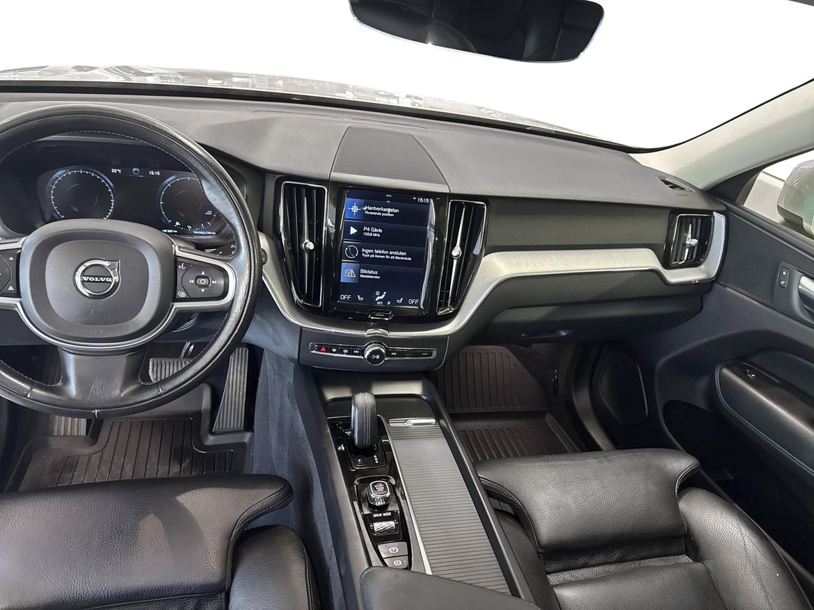 Volvo XC60 2020 - miniatyr 8