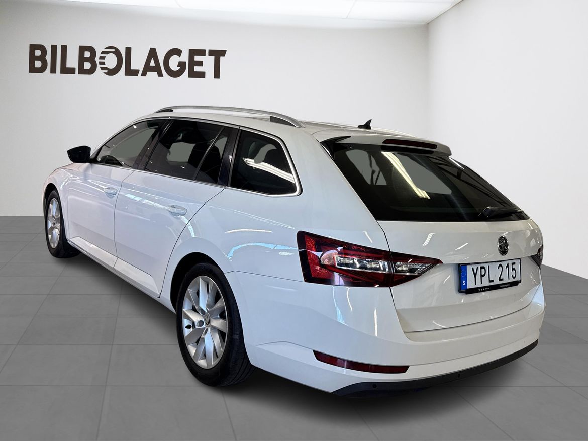 Škoda Superb 2018 - miniatyr 3