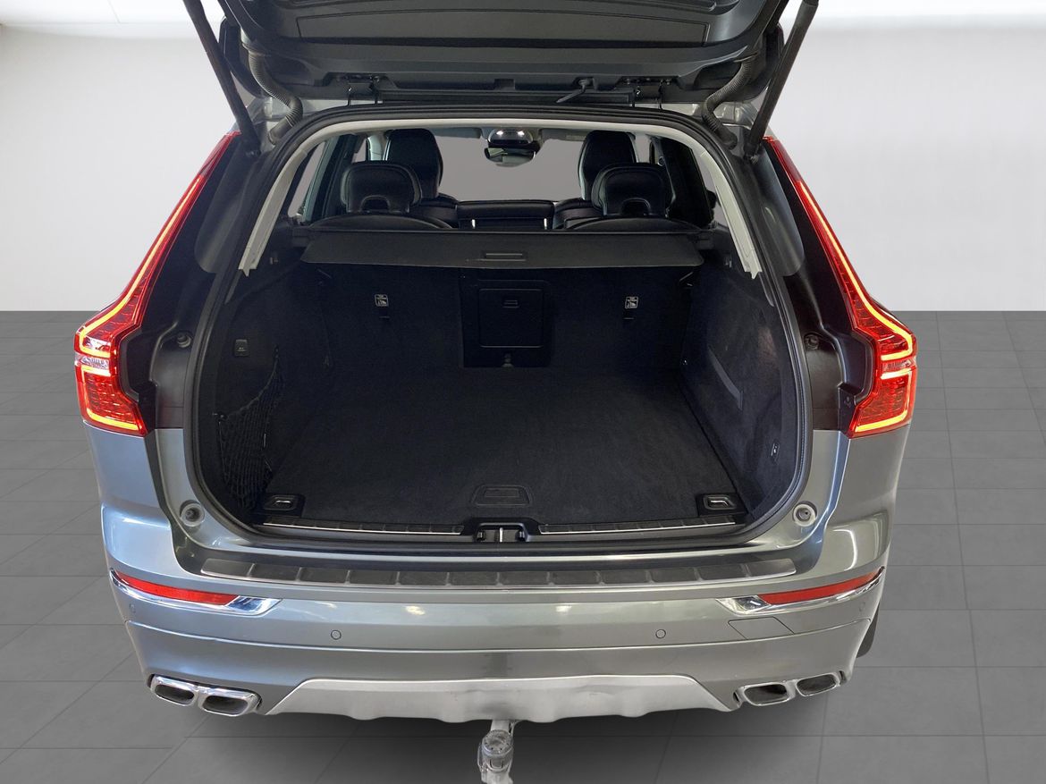 Volvo XC60 2020 - miniatyr 10